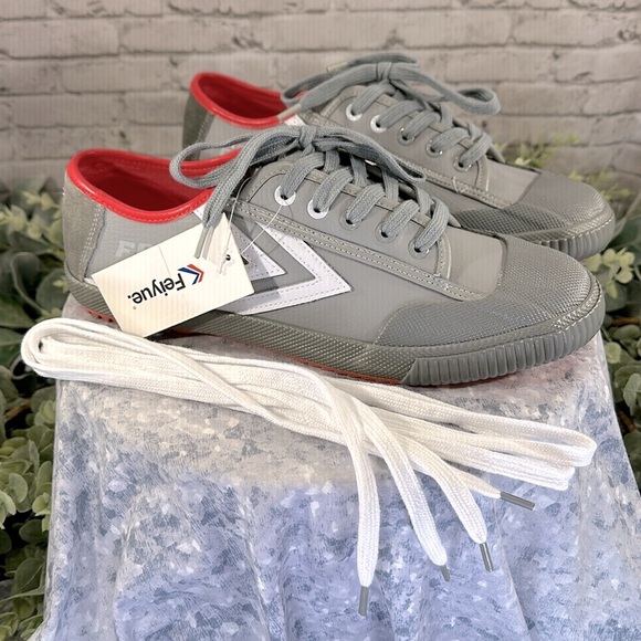 FEIYUE X STAPLE 1920 Grey/White Leather Full Color Pigeon Sneakers Men’s 10🩶NWT - Picture 10 of 13